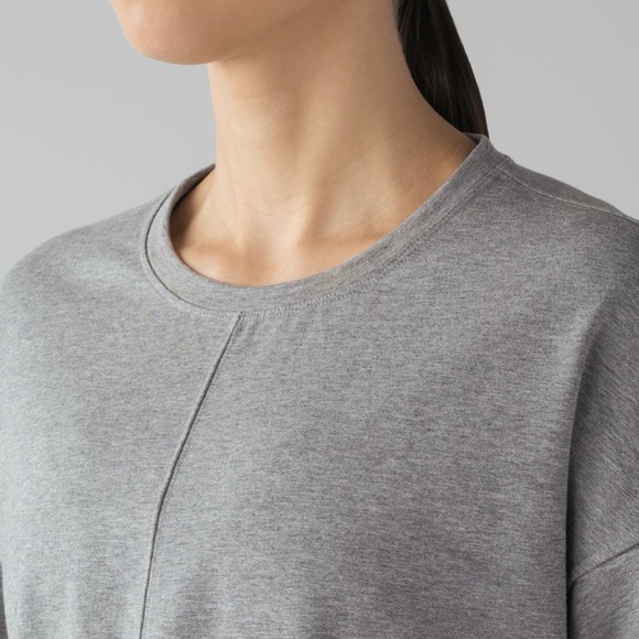 Lululemon Cut Above Tee - Size 6 - Picture 5 of 6